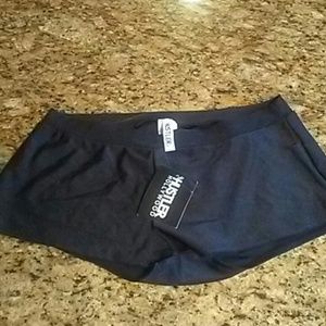 Hustler Pussycat booty shorts NWT